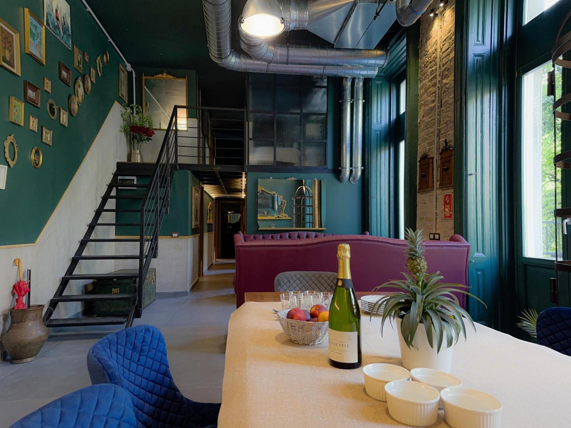 The Address Loft - Devotion Apartamento